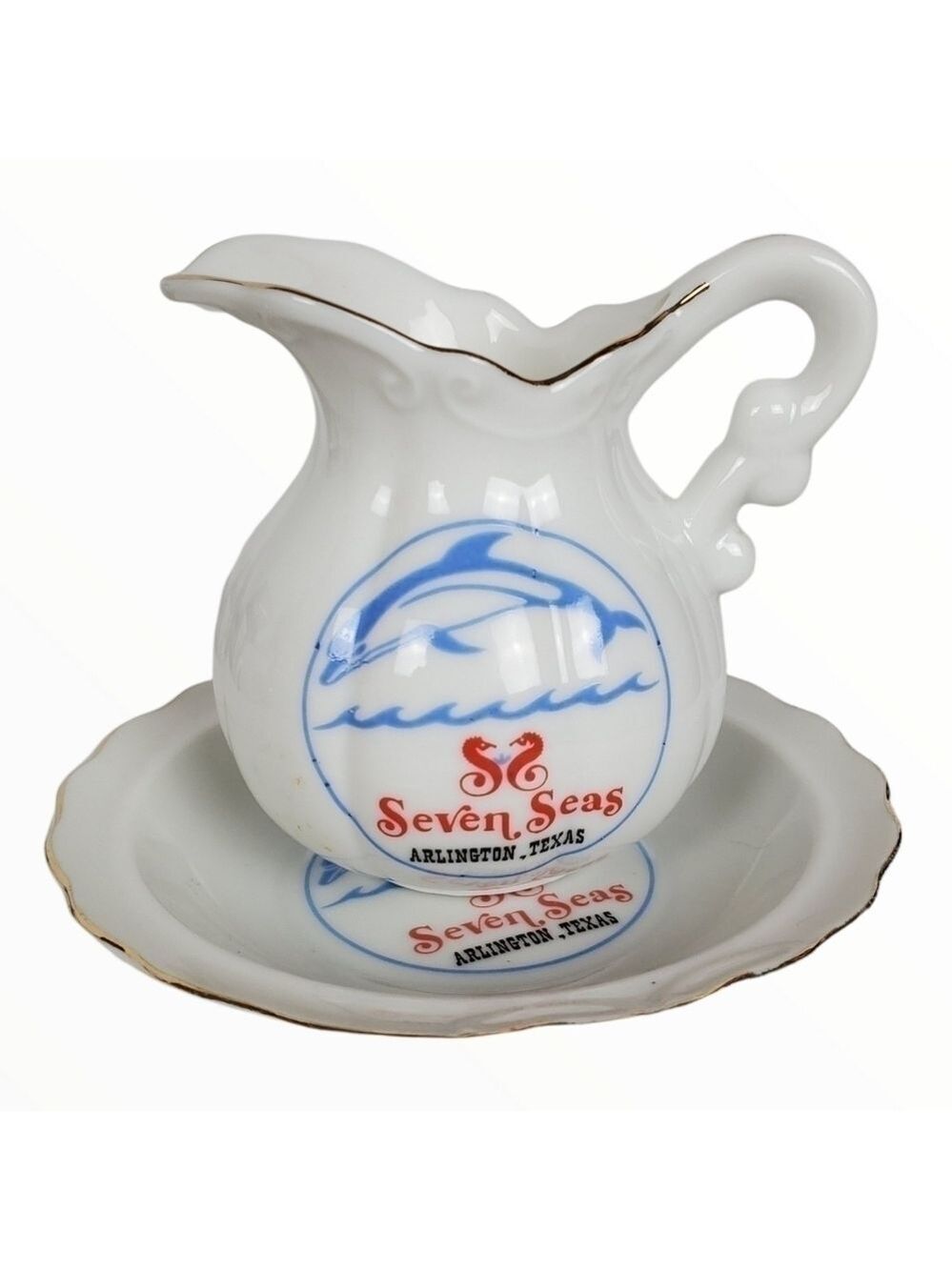 Vtg 70's Seven Seas creamer milk pitcher and saucer Souvenir set